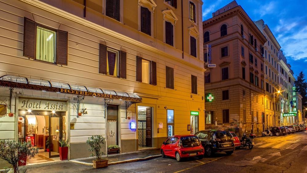 HOTEL ASSISI photo 2