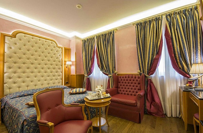 VITTORIA HOTEL photo 1