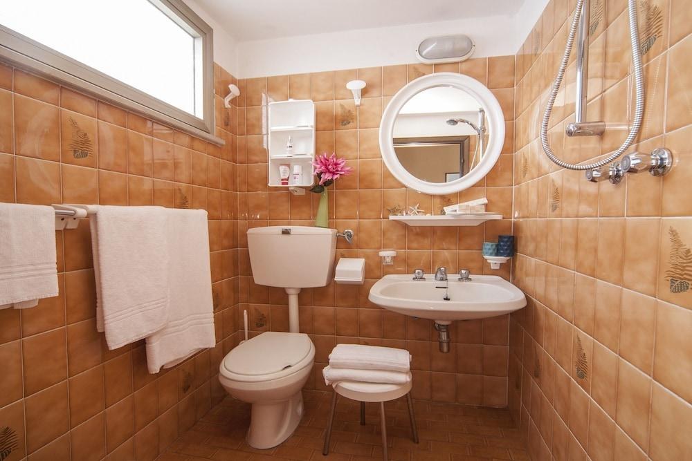 HOTEL VENUS photo 4