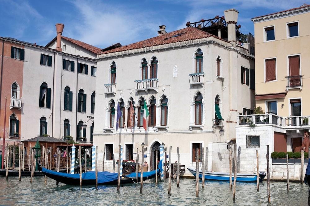 FOSCARI PALACE photo 3