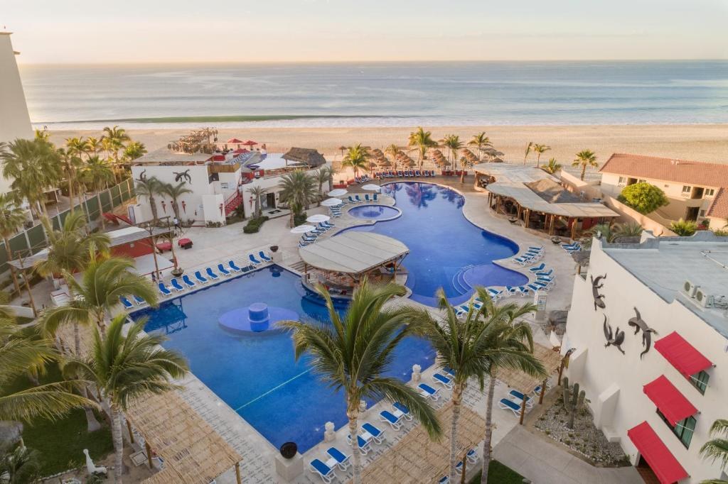 GRAND DECAMERON LOS CABOS