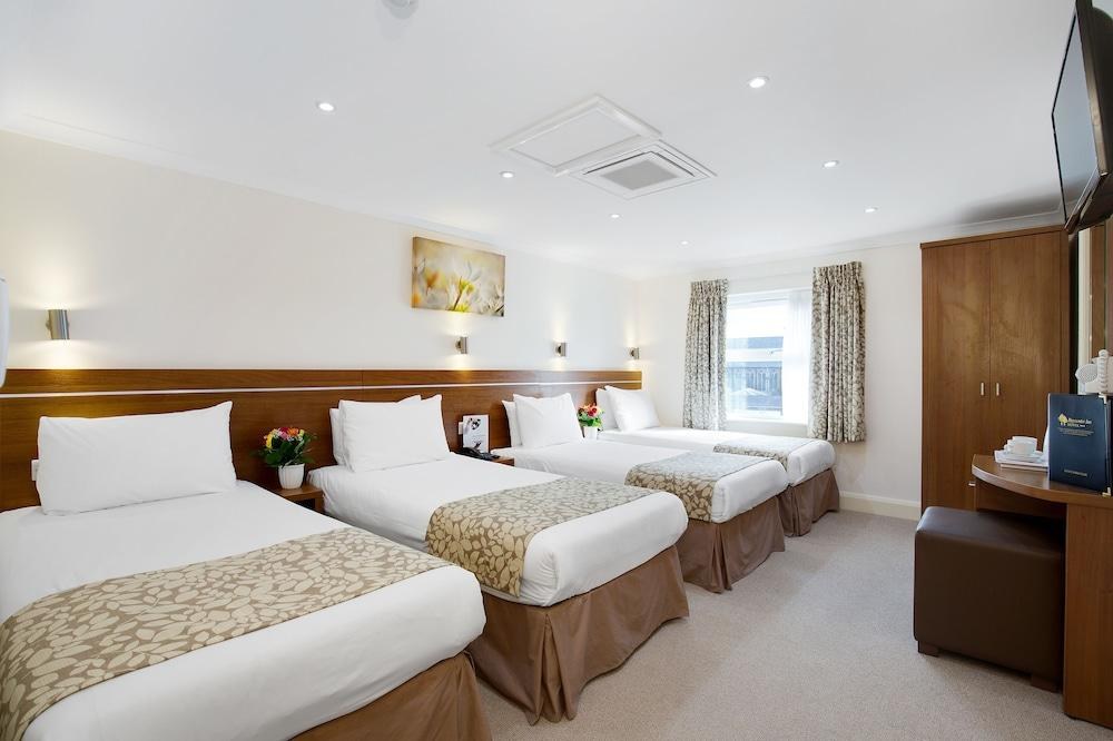 BAYSWATER INN photo 2