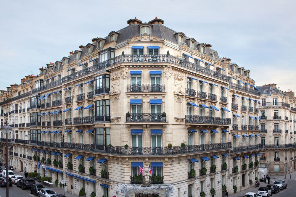 DE LA TRÃMOILLE photo 1