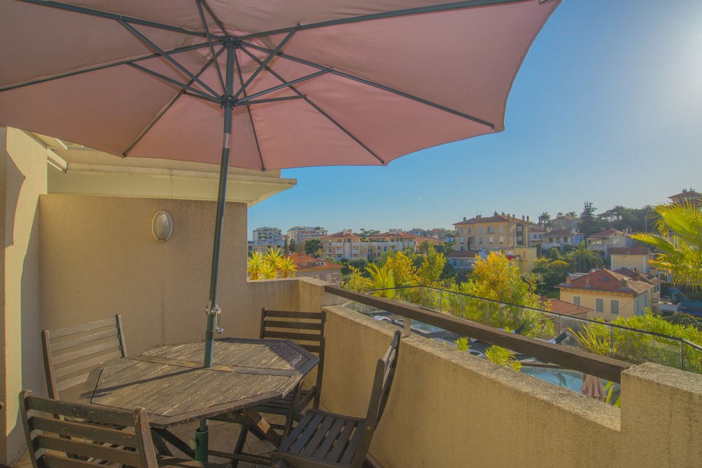 EXCELSUITES RESIDENCE photo 1