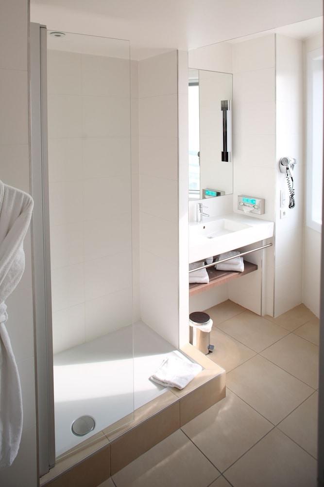 MERCURE BORDEAUX CITE MONDIALE CENTRE VILLE photo 4