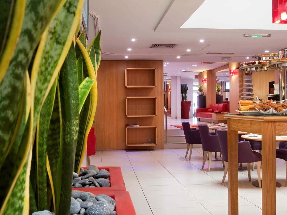 MERCURE PARIS ARC DE TRIOMPHE ETOILE photo 1