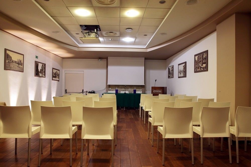 Ibis Styles Palermo Cristal