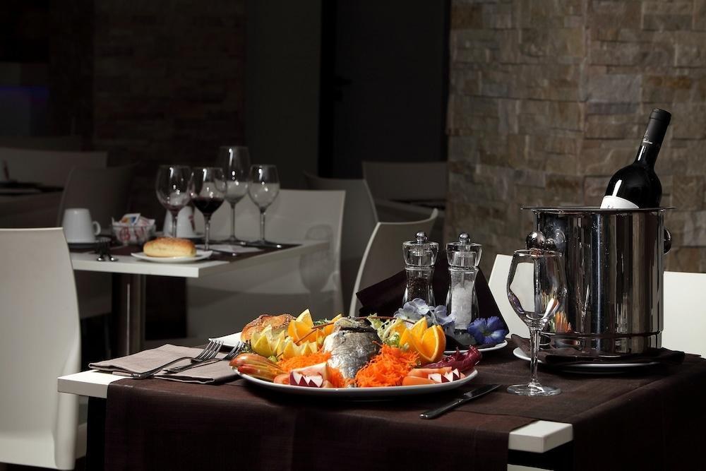 Ibis Styles Palermo Cristal photo 3