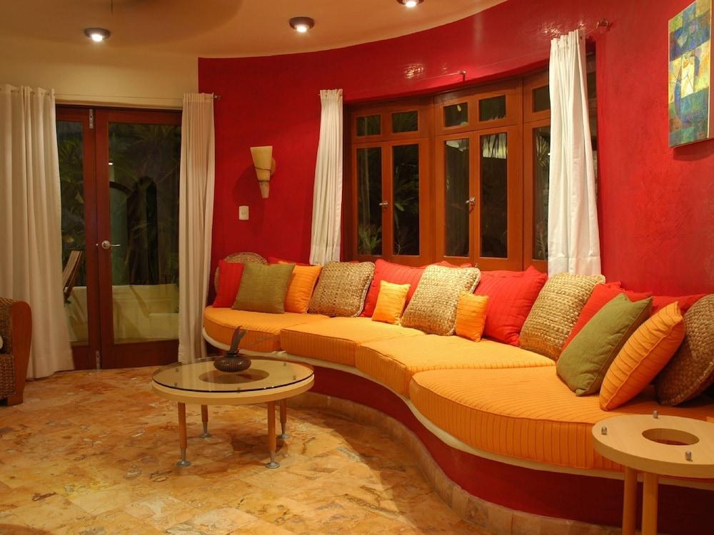VILLAS SACBE CONDO HOTEL AND BEACH CLUB photo 3