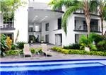 Dangelos 5ta Avenida Hotel