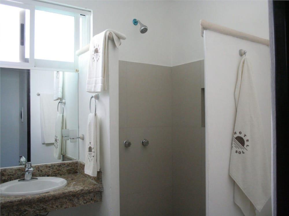 Hotel del Sol photo 4