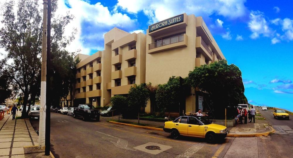 Aurora Suites photo 4