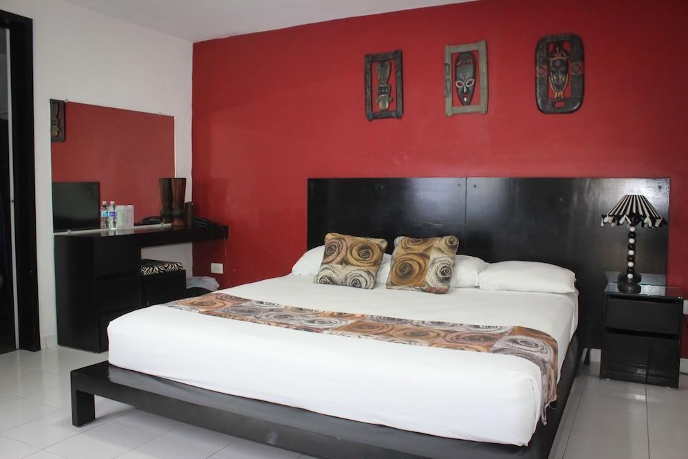 HOTEL ECLIPSE MERIDA photo 2