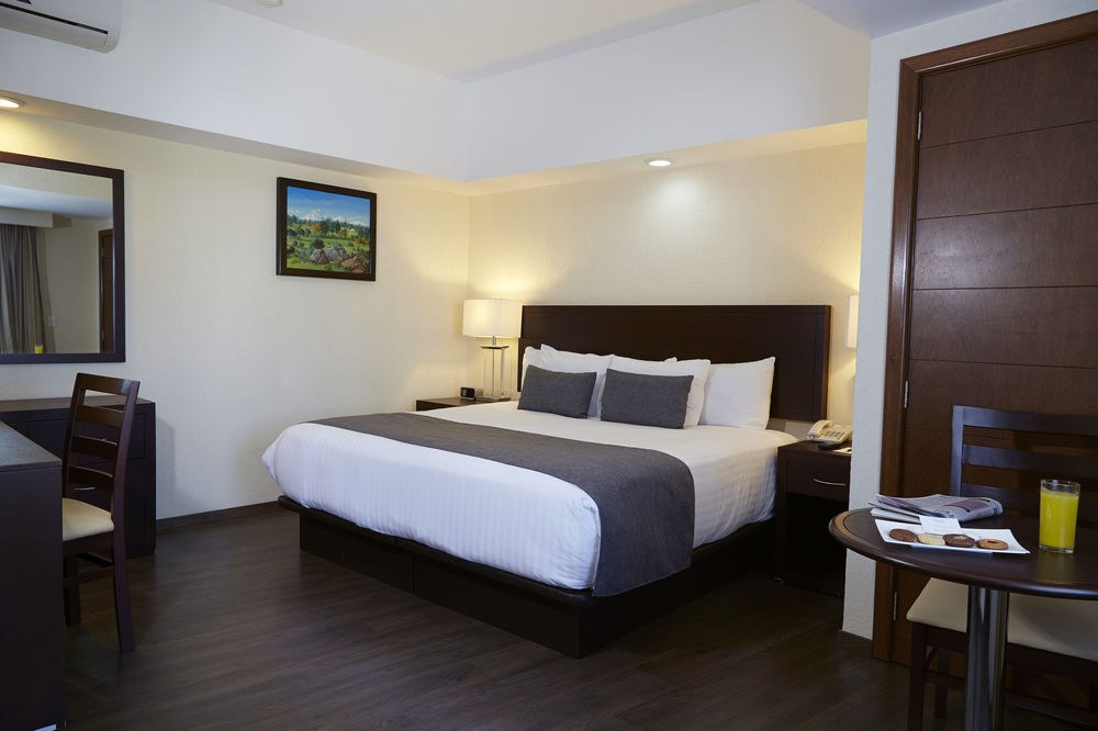 Ejecutivo Express Consulado photo 1