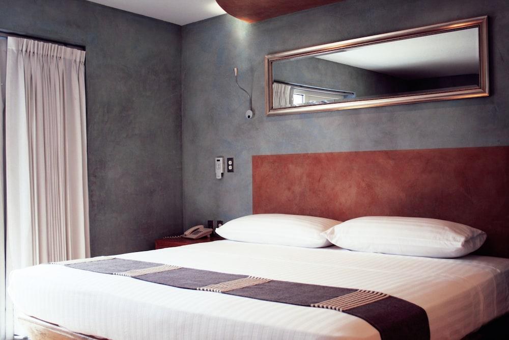 HOTEL RIO MALECON VALLARTA CENTRO photo 4