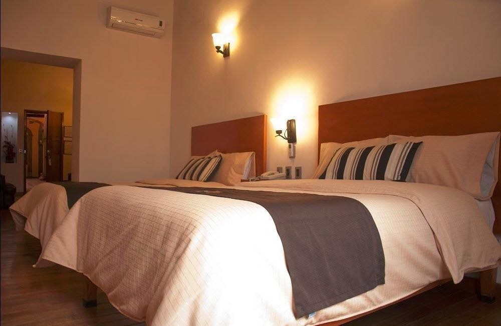 Hotel Frances