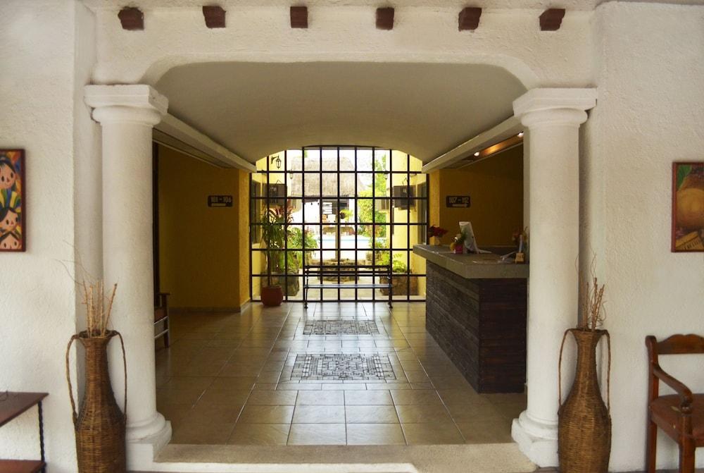 Hotel Hacienda Cancun photo 4