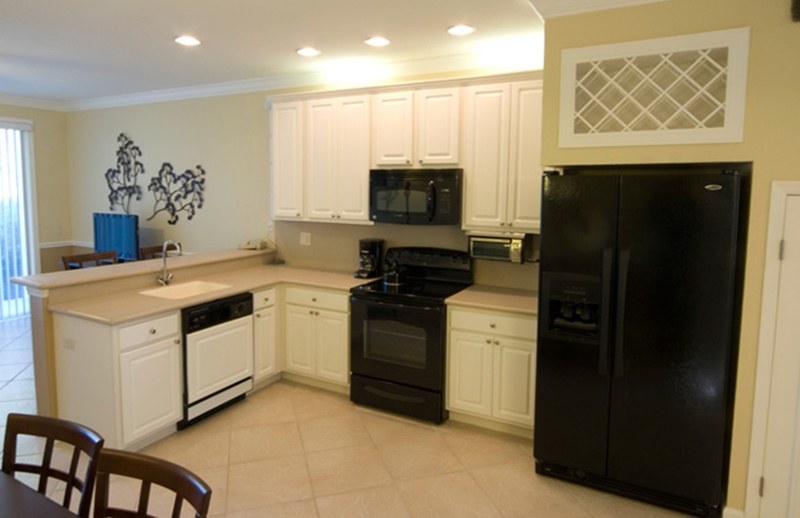 PARC CORNICHE CONDOMINIUM SUITES photo 4