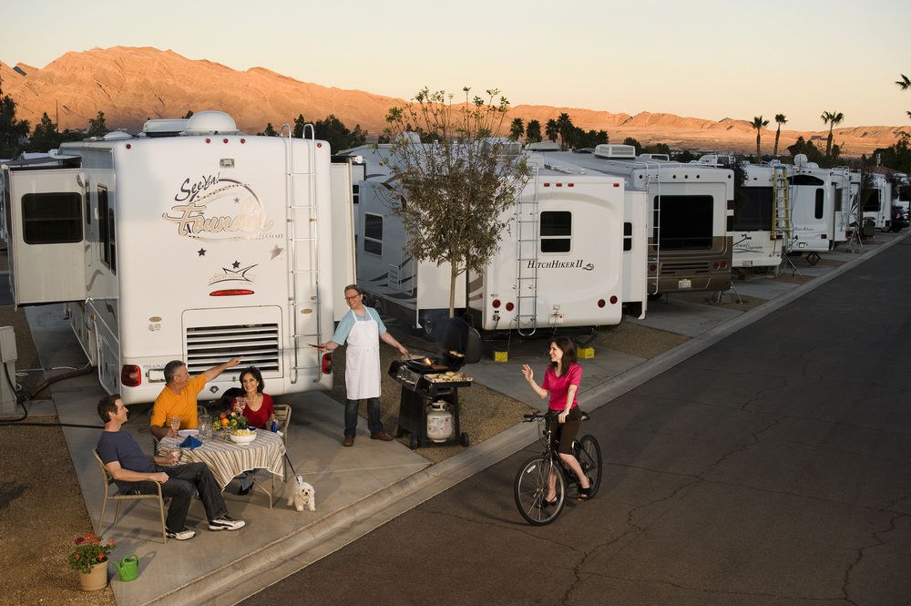 ARIZONA CHARLIE&APOS;S BOULDER - CASINO HOTEL, SUITES, &AMP; RV PARK