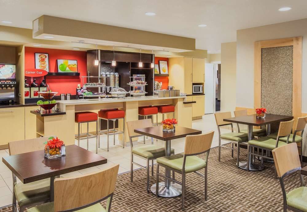TOWNEPLACE SUITES BY MARRIOTT HOUSTON NORTHWEST photo 2