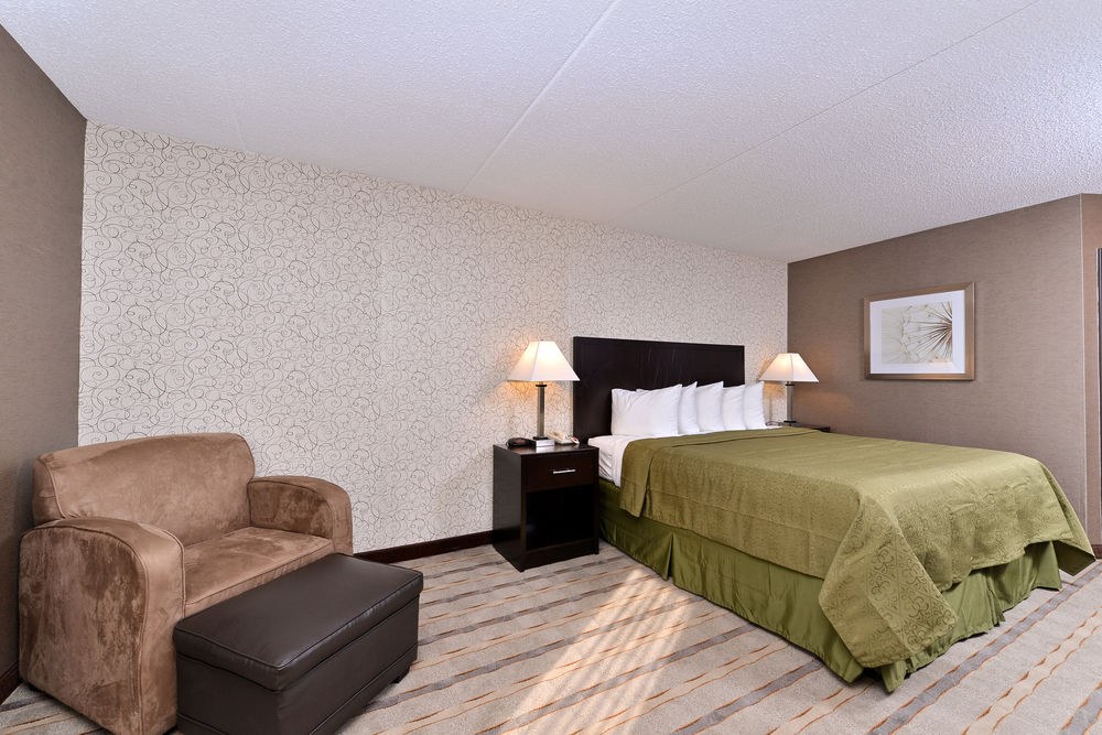 AMERICAS BEST VALUE INN - CHICAGO SOUTH/MATTESON photo 1
