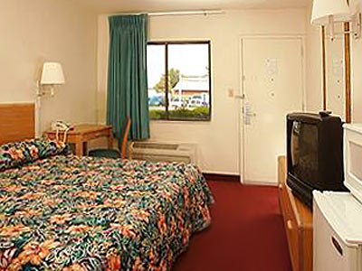 Travelodge by Wyndham Orlando Lake Buena Vista S photo 4