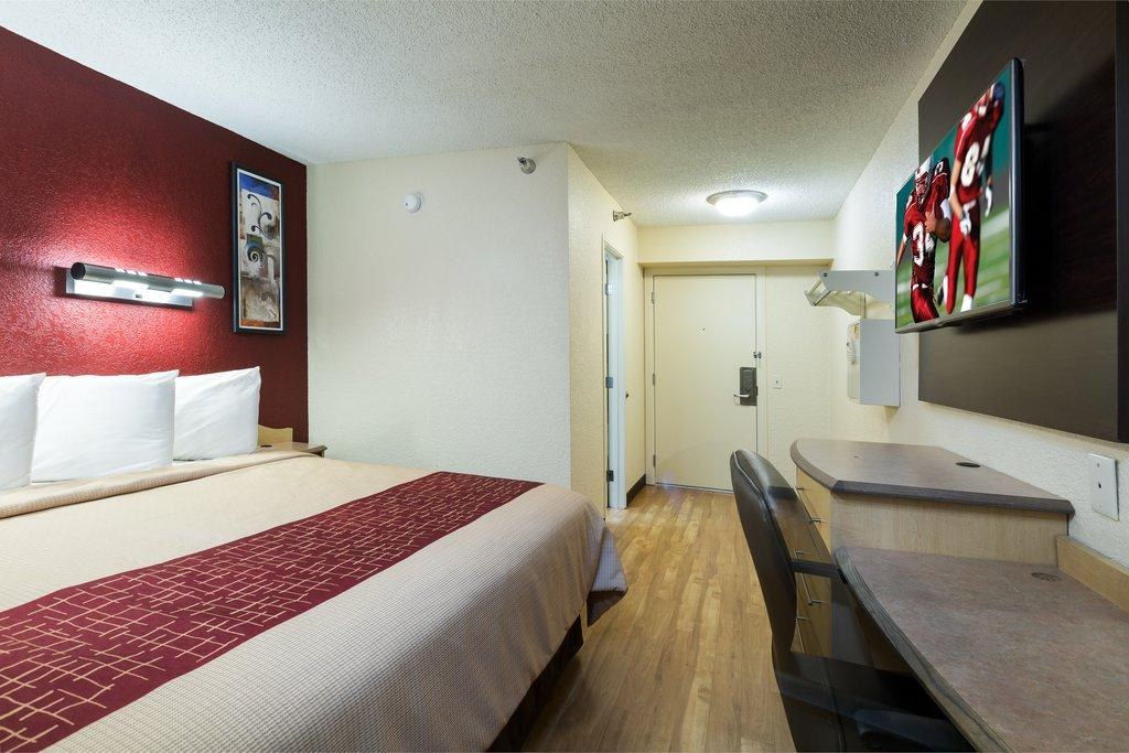 RED ROOF INN HOUSTON - WESTCHASE photo 4