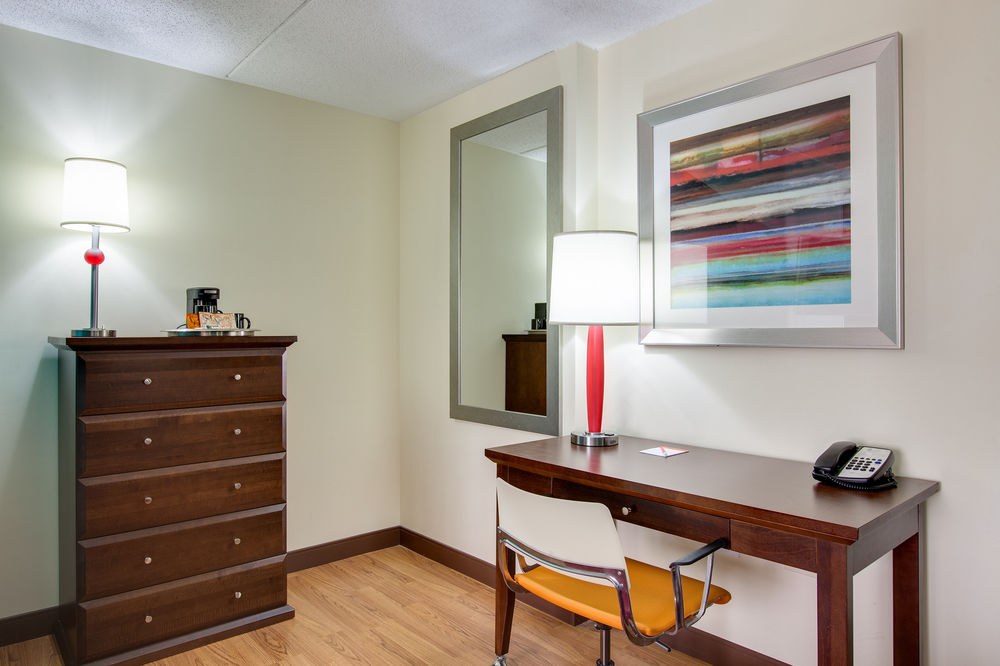 HOTEL INDIGO CHICAGO-VERNON HILLS photo 1
