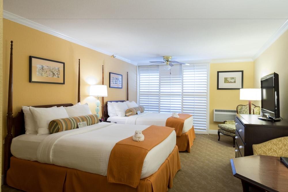 CARLSBAD INN BEACH RESORT photo 3