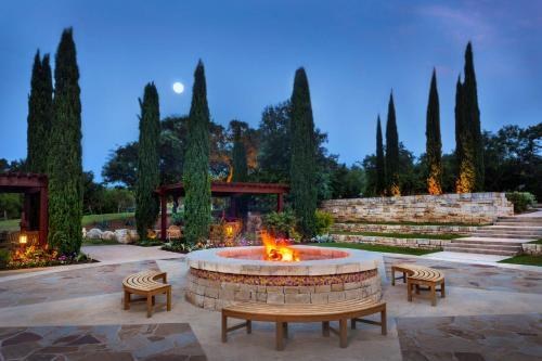 HYATT WILD OAK RANCH photo 3