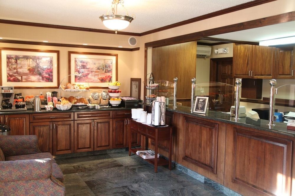 THE HOLLAND HOTEL photo 1