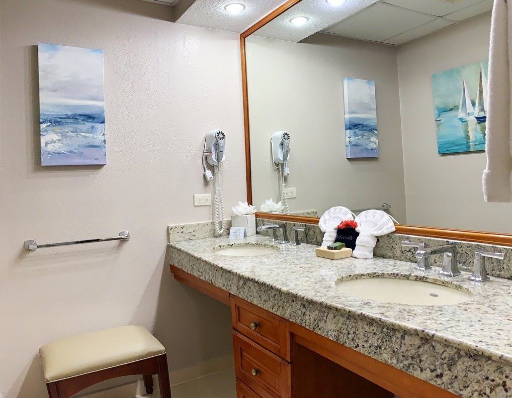 THE VILLAS AT SIMPSON BAY RESORT photo 4