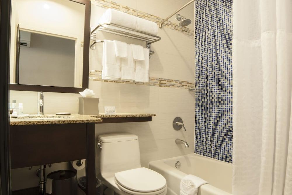 COMFORT INN LOWER EAST SIDE NEW YORK photo 3