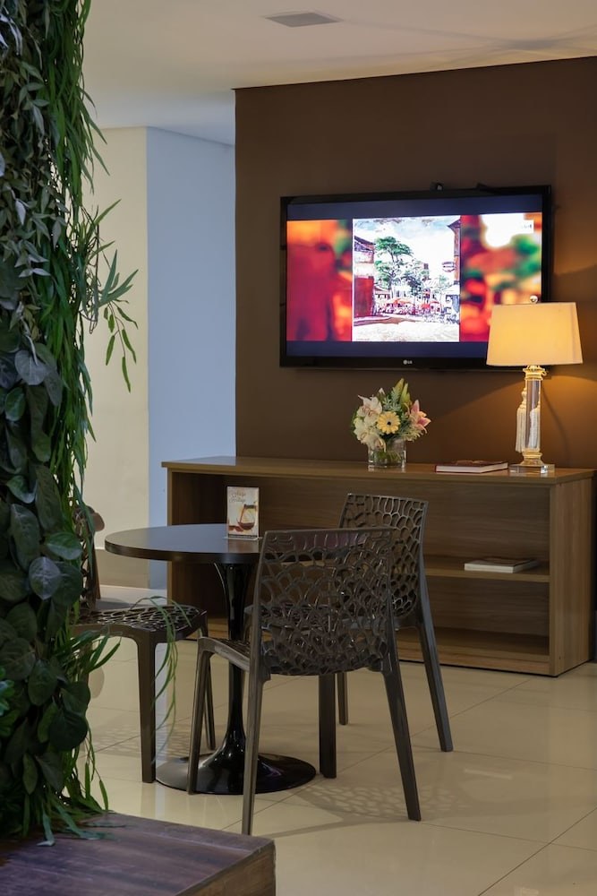 HOTEL HERITAGE COMFORT INN photo 1