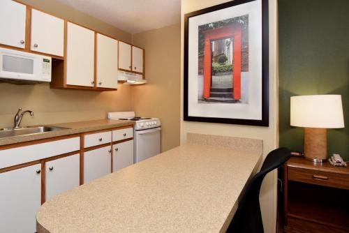EXTENDED STAY AMERICA FORT LAUDERDALE - CYPRESS CRK -6TH WAY photo 3