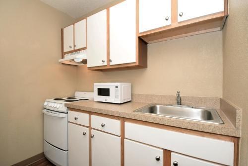 EXTENDED STAY AMERICA FORT LAUDERDALE - CYPRESS CRK -6TH WAY photo 4