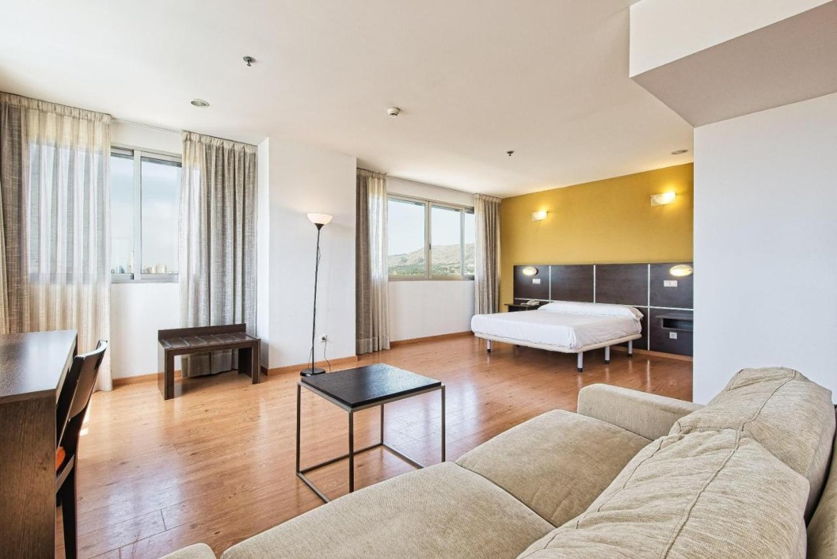POSEIDON LA ESTACION HOTEL photo 2