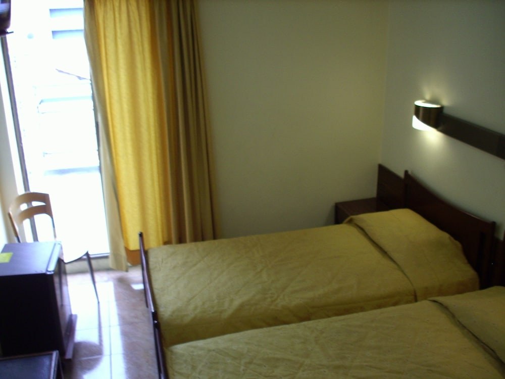 Claridge photo 1