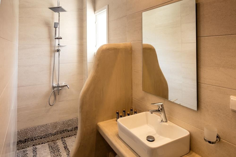 Selini Hotel photo 2