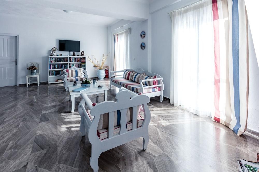 Selini Hotel photo 4