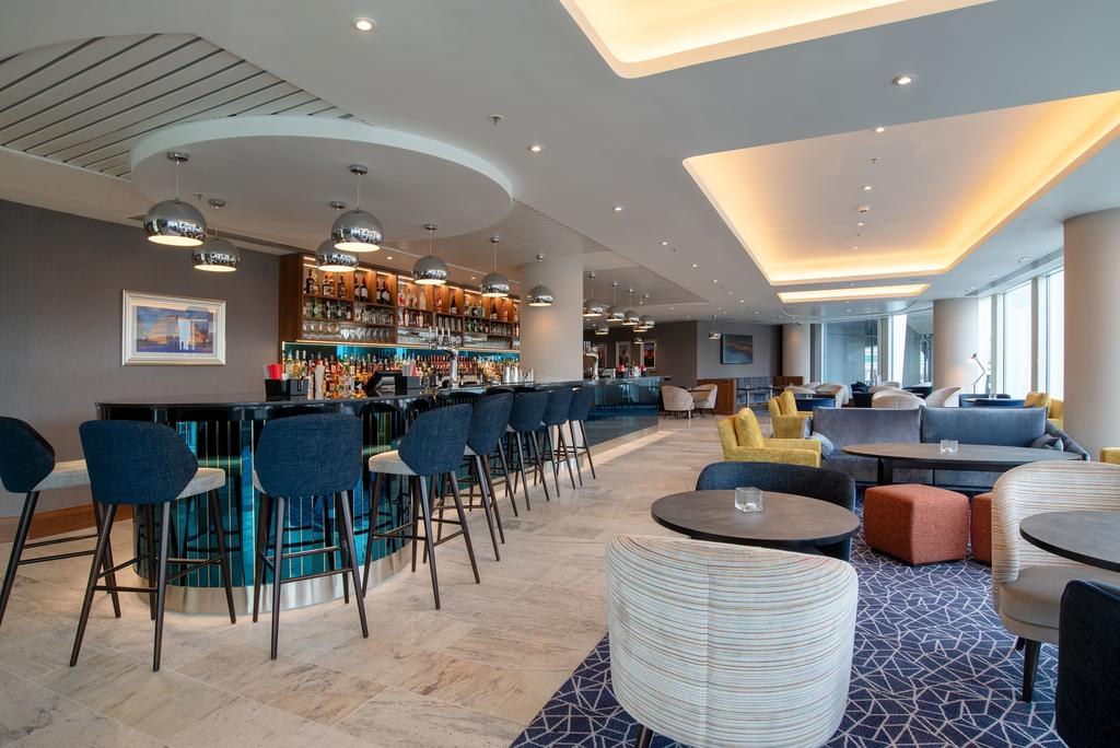 Hilton Garden Inn London Heathrow Terminals 2 and 3 photo 4
