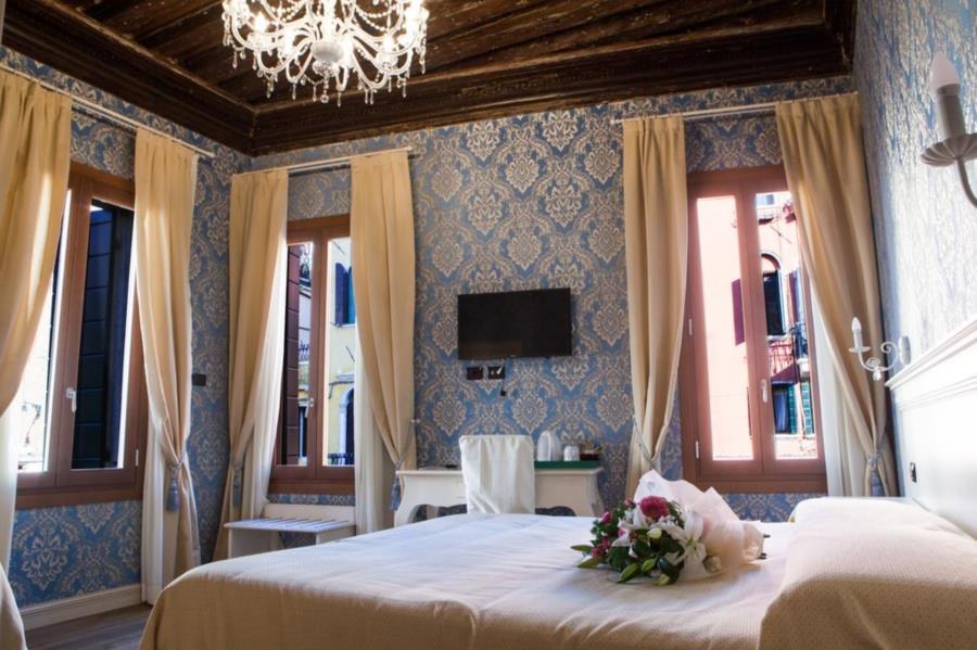 CHARMING PALACE SANTA FOSCA photo 1