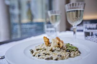Hotel Indigo Milan - Corso Monforte photo 2
