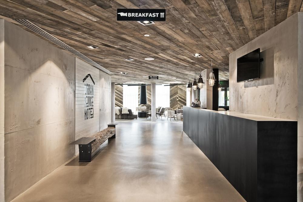 Urban Lodge Hotel photo 4