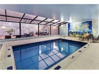 H HOTEL photo 3
