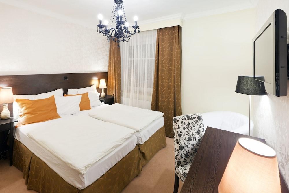 PYTLOUN DESIGN HOTEL photo 1