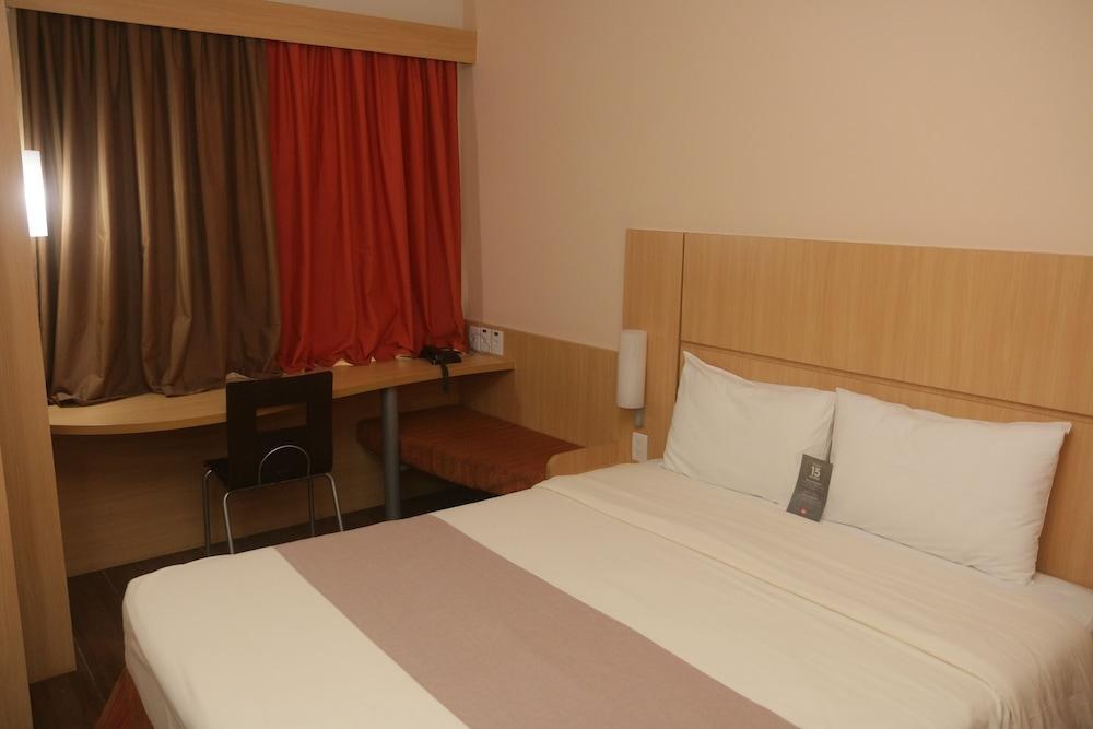 HOTEL IBIS FEIRA DE SANTANA photo 1