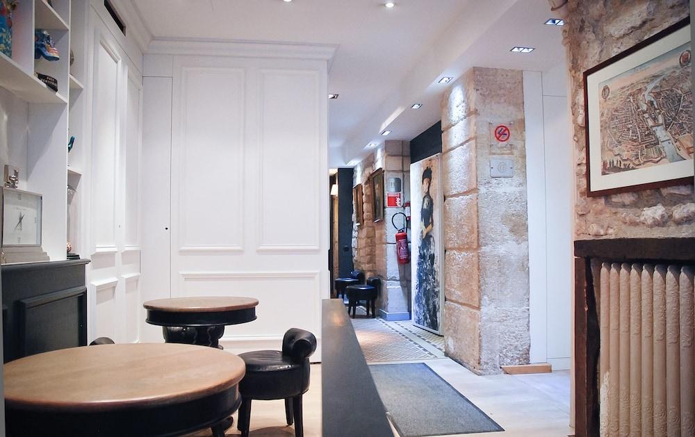 Hotel Grand Coeur Latin photo 1