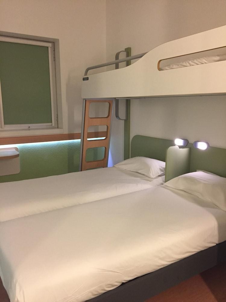 ibis budget Porto Gaia photo 3