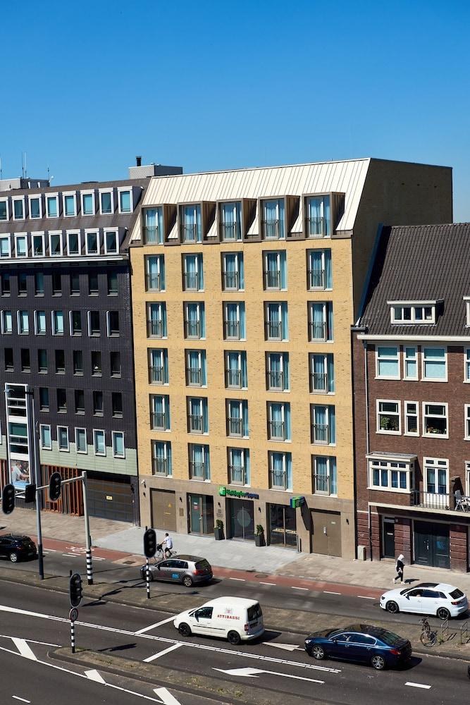 Holiday Inn Express Amsterdam - City Hall by IHG photo 2